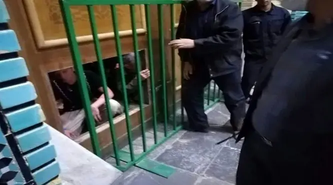 MOHAJEMHARAM.jpg
