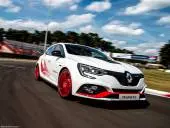 Renault-MeganeRSTrophy-R-2020-1024-04