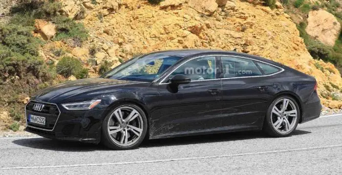 audis7.jpg