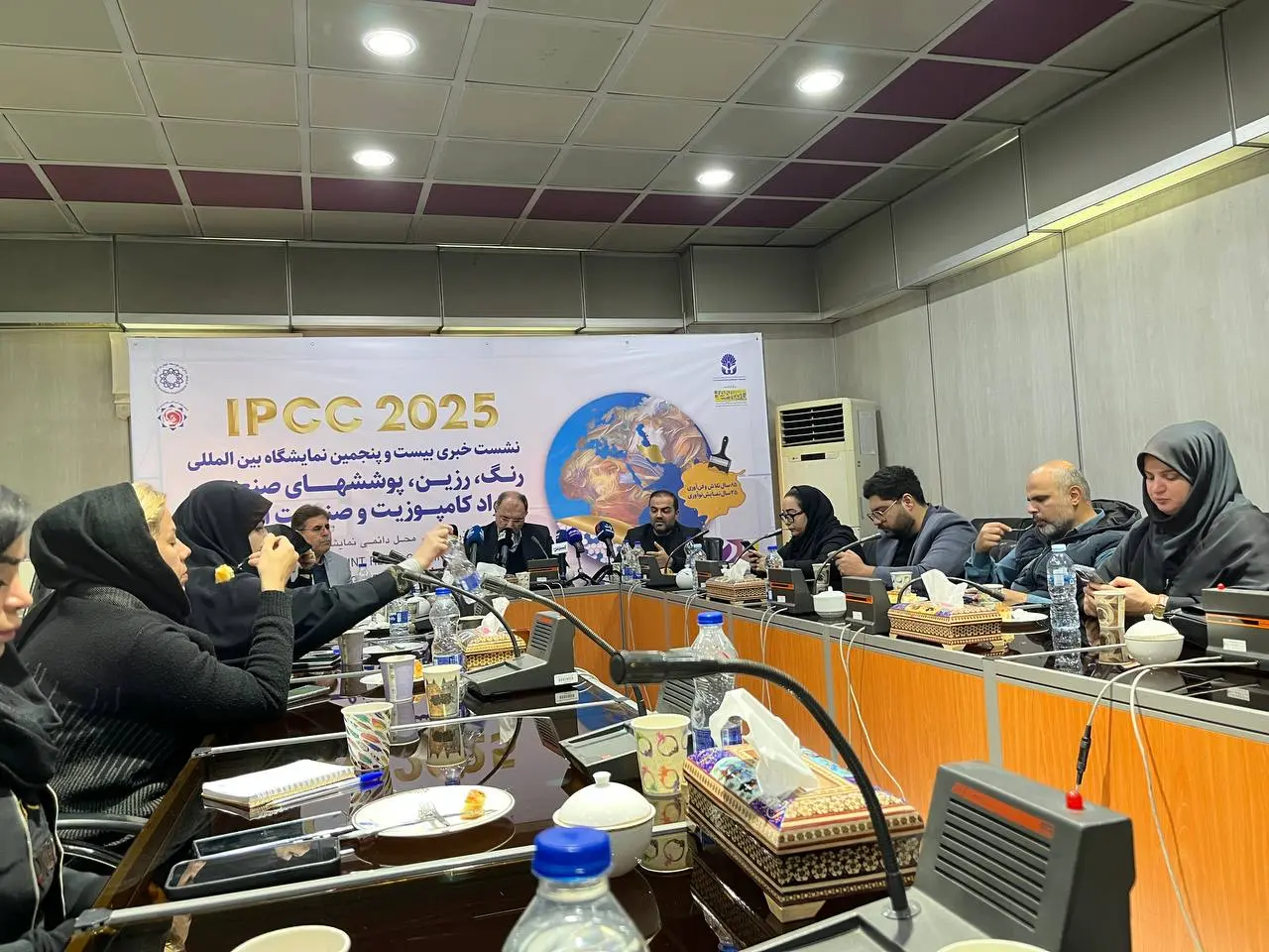 نمایشگاه رنگ و رزین | پلی برای صادرات به بازارهای منطقه‌ای 2