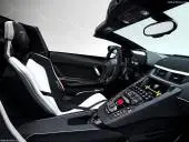 Lamborghini-AventadorSVJRoadster-2020-1024-19
