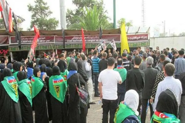 zaerastaraa.jpg