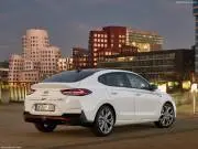 Hyundai-i30FastbackNLine-2019-1024-09
