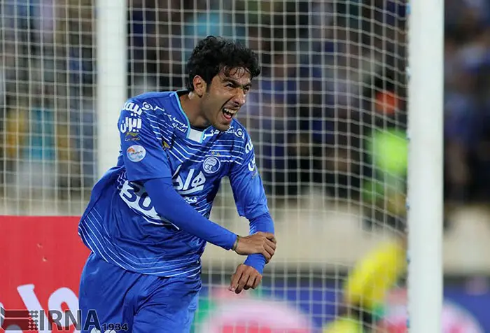 football-esteghlal-karimi.jpg