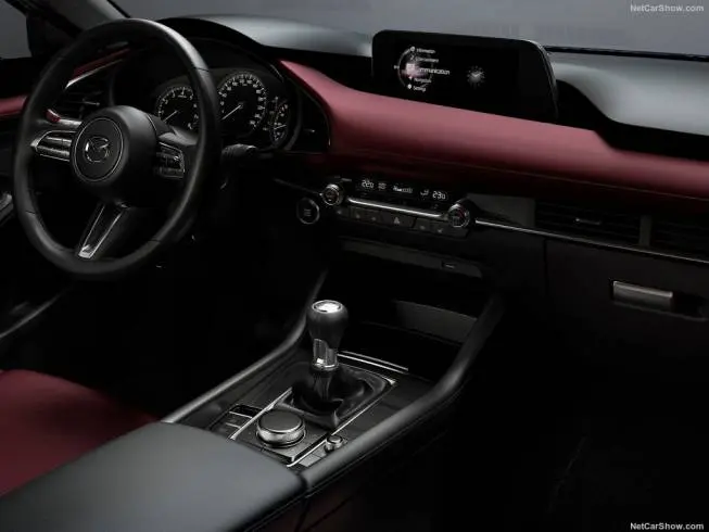Mazda-3-2019-1024-0c.jpg