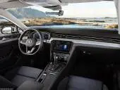 Volkswagen-PassatGTE-2020-1024-08