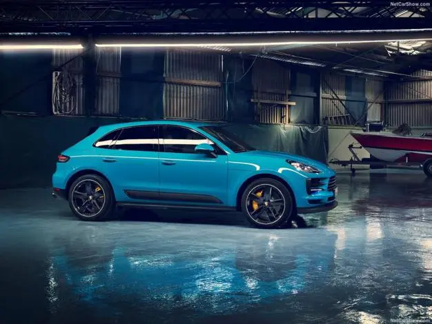 Porsche2.jpg