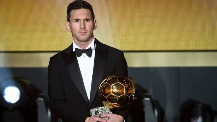 messi-iphone.jpg