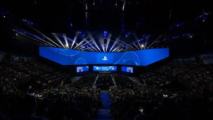 E32018NUM5.jpg