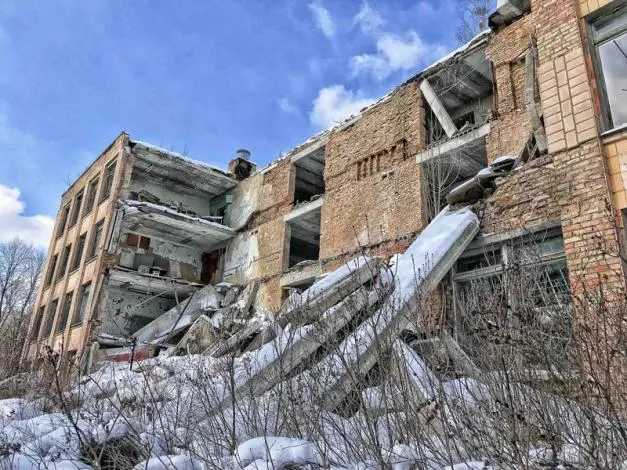 chernobil1.jpg