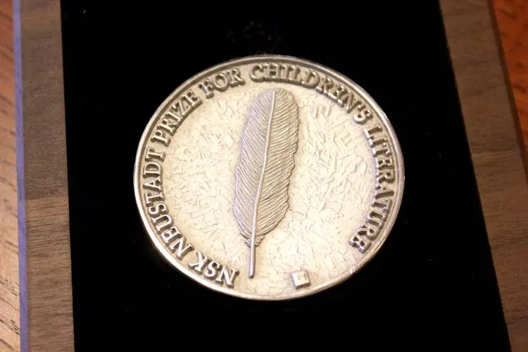 PrizeMedalFeather.jpg