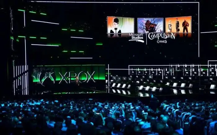 E32018NUM4.jpg
