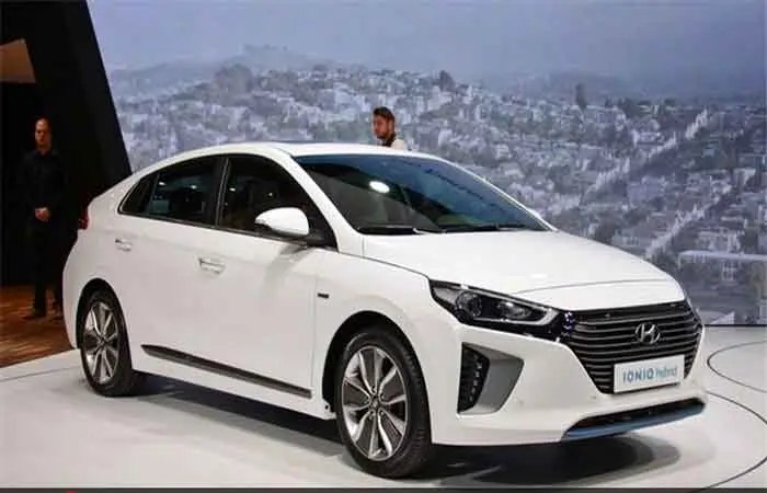 electriccar.jpg
