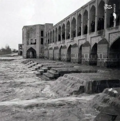 mashreghghajar.jpg