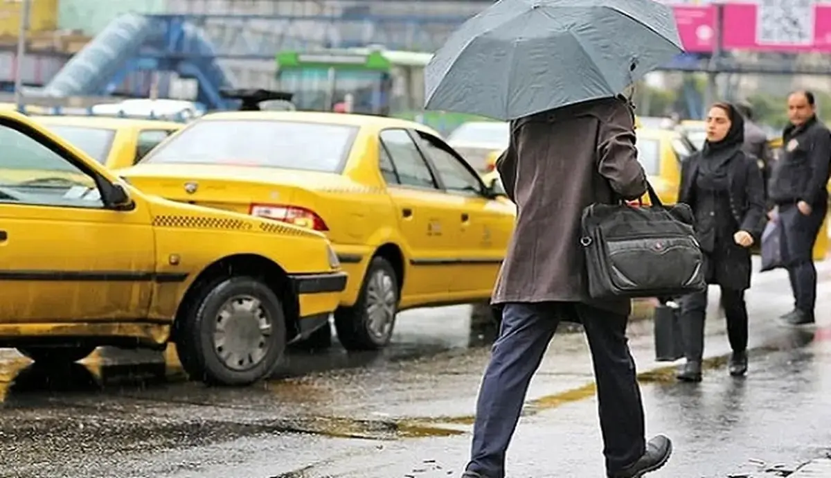 تاکسی-بارندگی