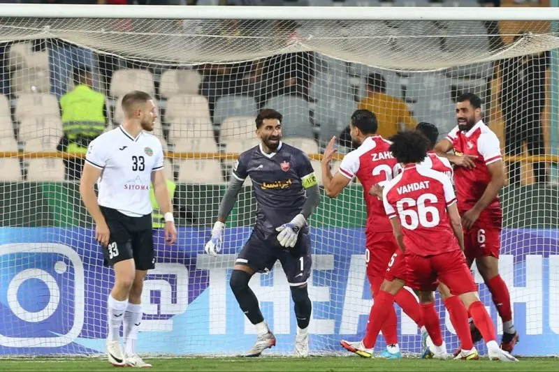 پرسپولیس شاه ماهی استقلال را قاپید 3