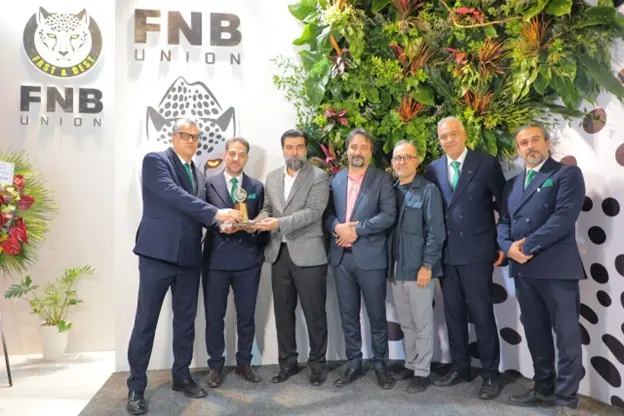 نمایشگاه-خودرو-2