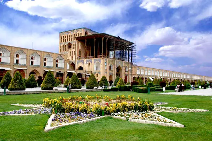 Naghshejahan1212.jpg