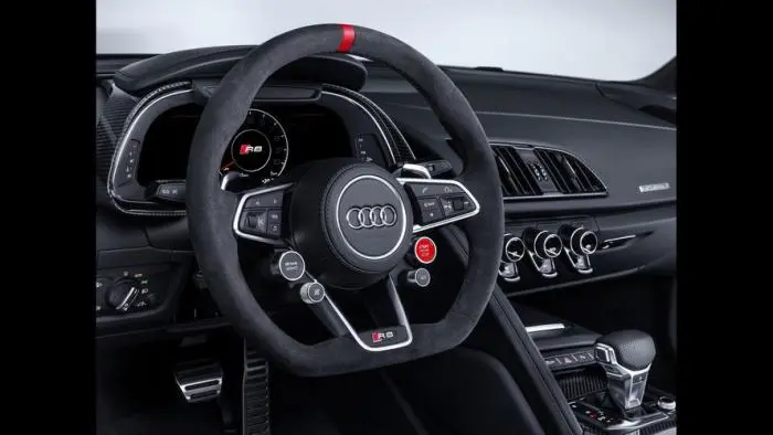 audir4.jpg