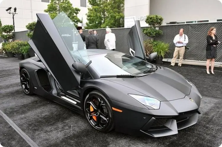 AVENTADOR11.jpg