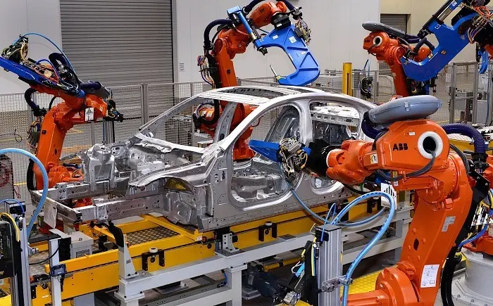 carrobot1.jpg
