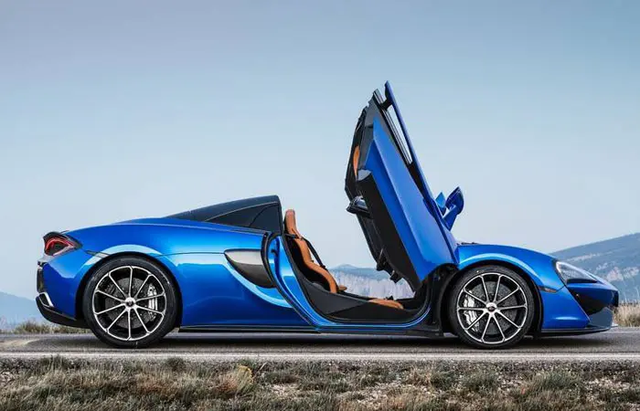 McLaren-570S-Spider---(2018).jpg