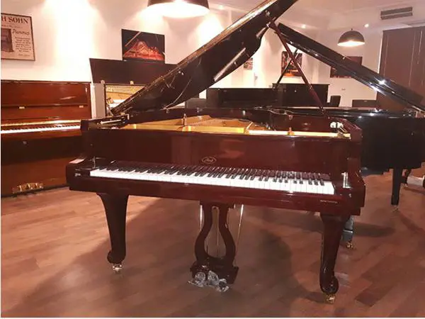piano234.jpg