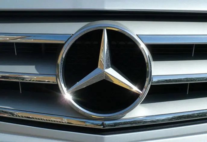 benz123.jpg