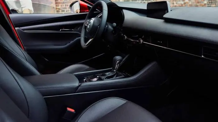 2019-mazda332.jpg