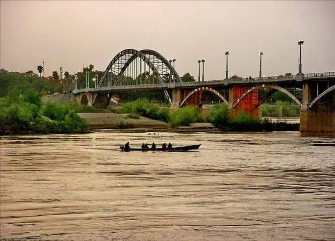 ahvaz1.jpg