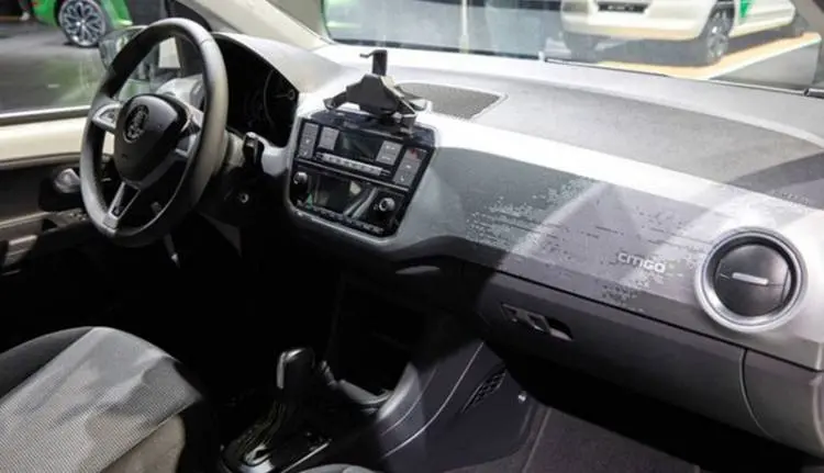 skoda2.jpg