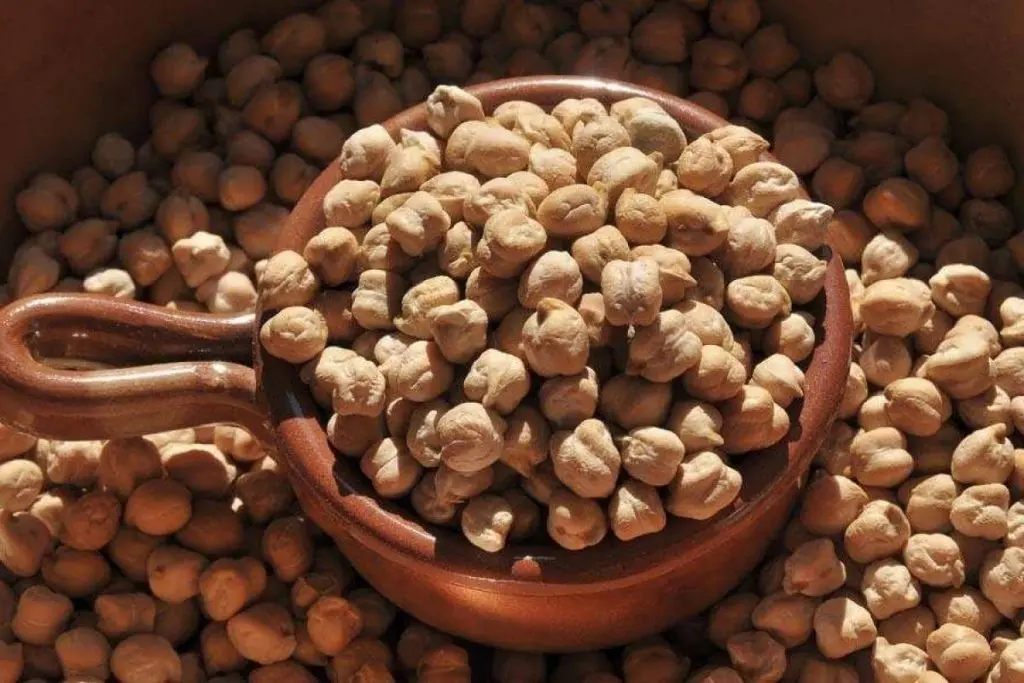 nokhod-hoboobat.jpg
