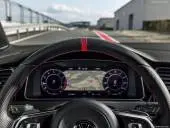 Volkswagen-GolfGTITCR-2019-1024-4d