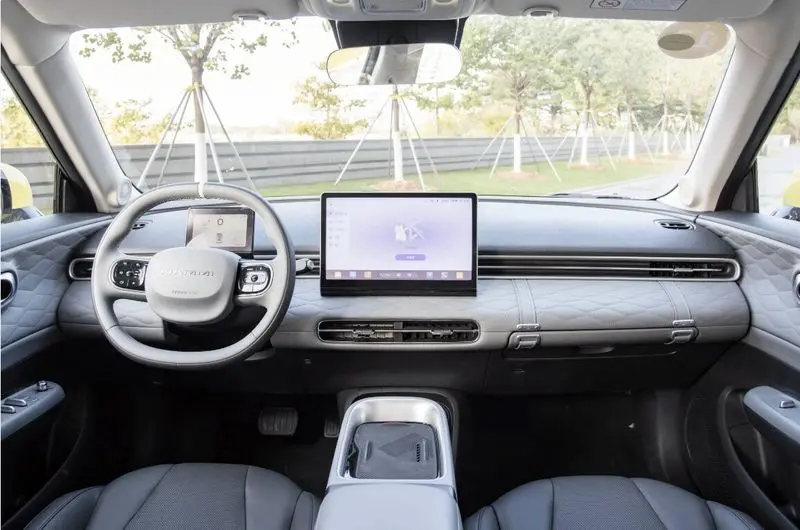 پوزه چین به خاک مالیده شد؛ خودروهای برقی کوچک در راه بازار 2