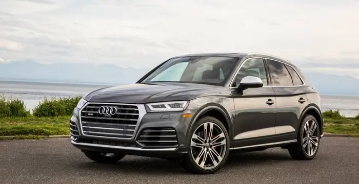 AUDIQ5.jpg