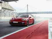 Porsche-PanameraGTS-2019-1024-02