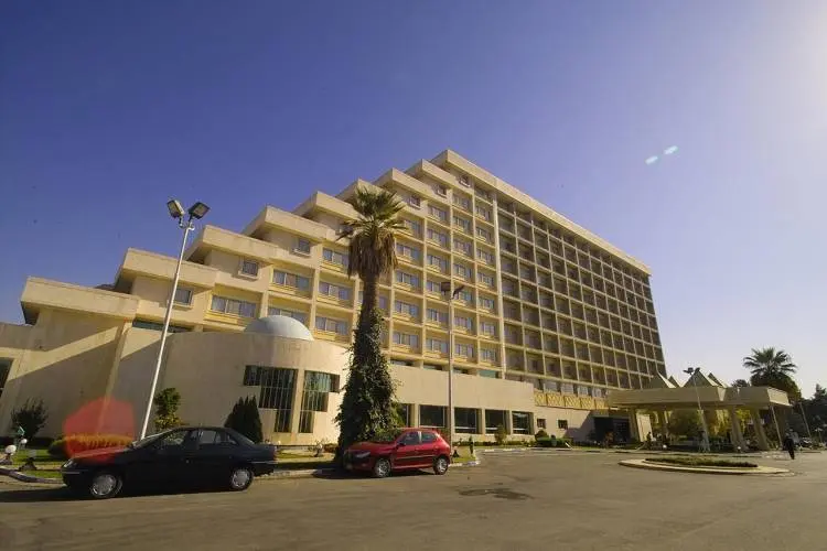 hotelhoma05.jpg