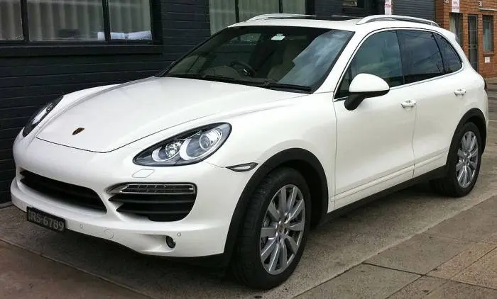 PORSCHECAYYENE.jpg