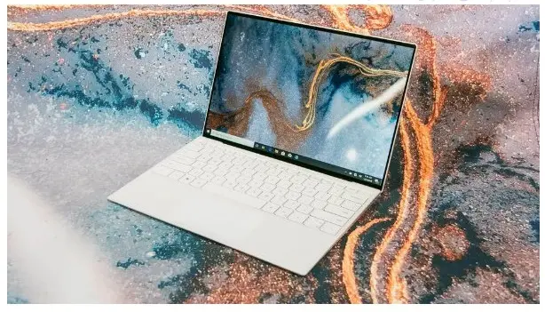 Laptop--dell.jpg