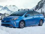 Toyota-Prius-2019-1024-02