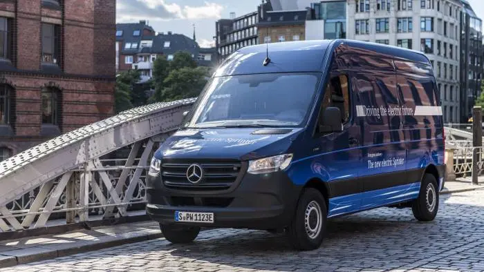 van5.jpg