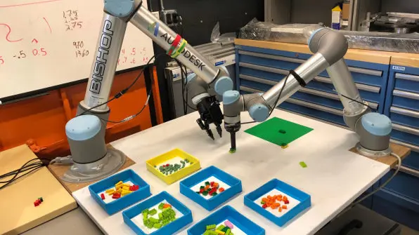 robotlogo1.jpg