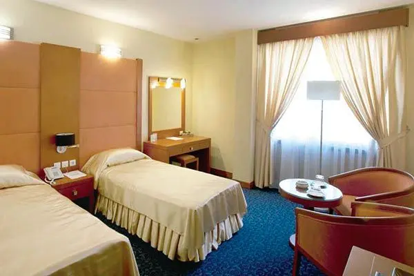 hotel.jpg