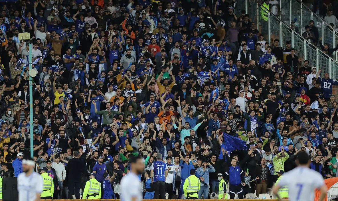 کنایه دروازهبان سابق تیم ملی به بیرانوند | شماره یک تراکتور با خاک یکسان شد! 3