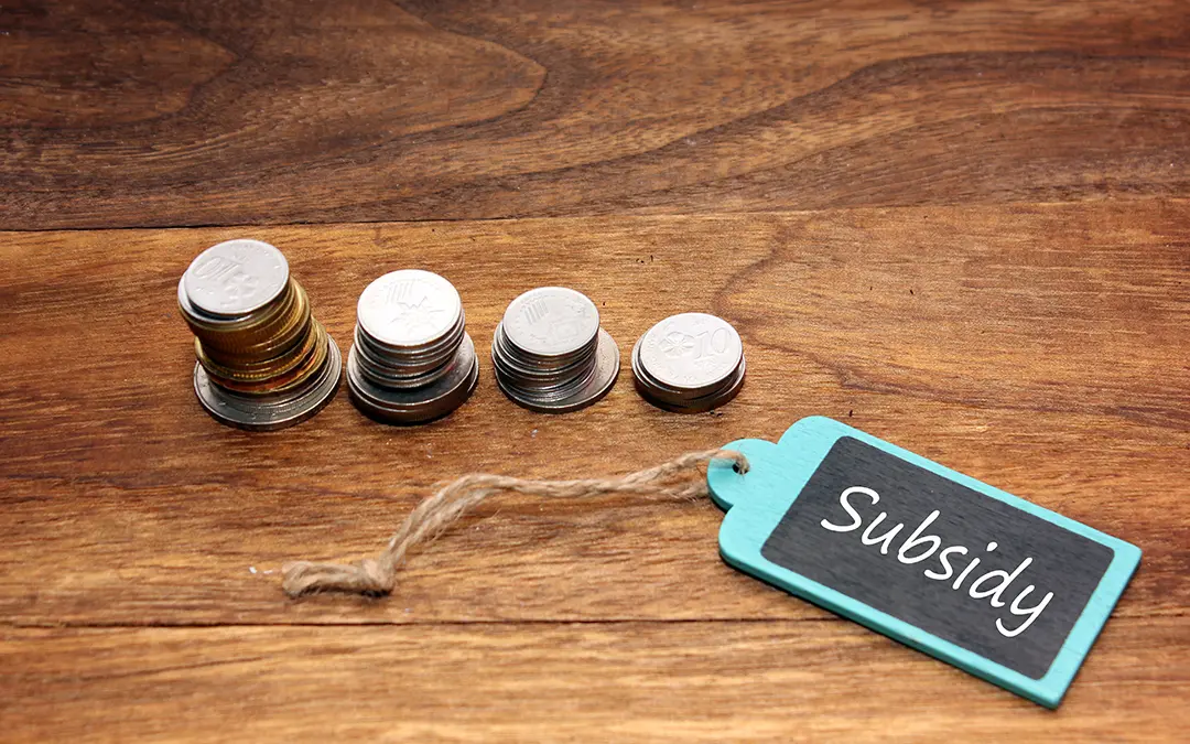 فرمول کاهش قیمت دلار به 50 هزار تومان؛ یارانه‌ها به مردم برسد 3