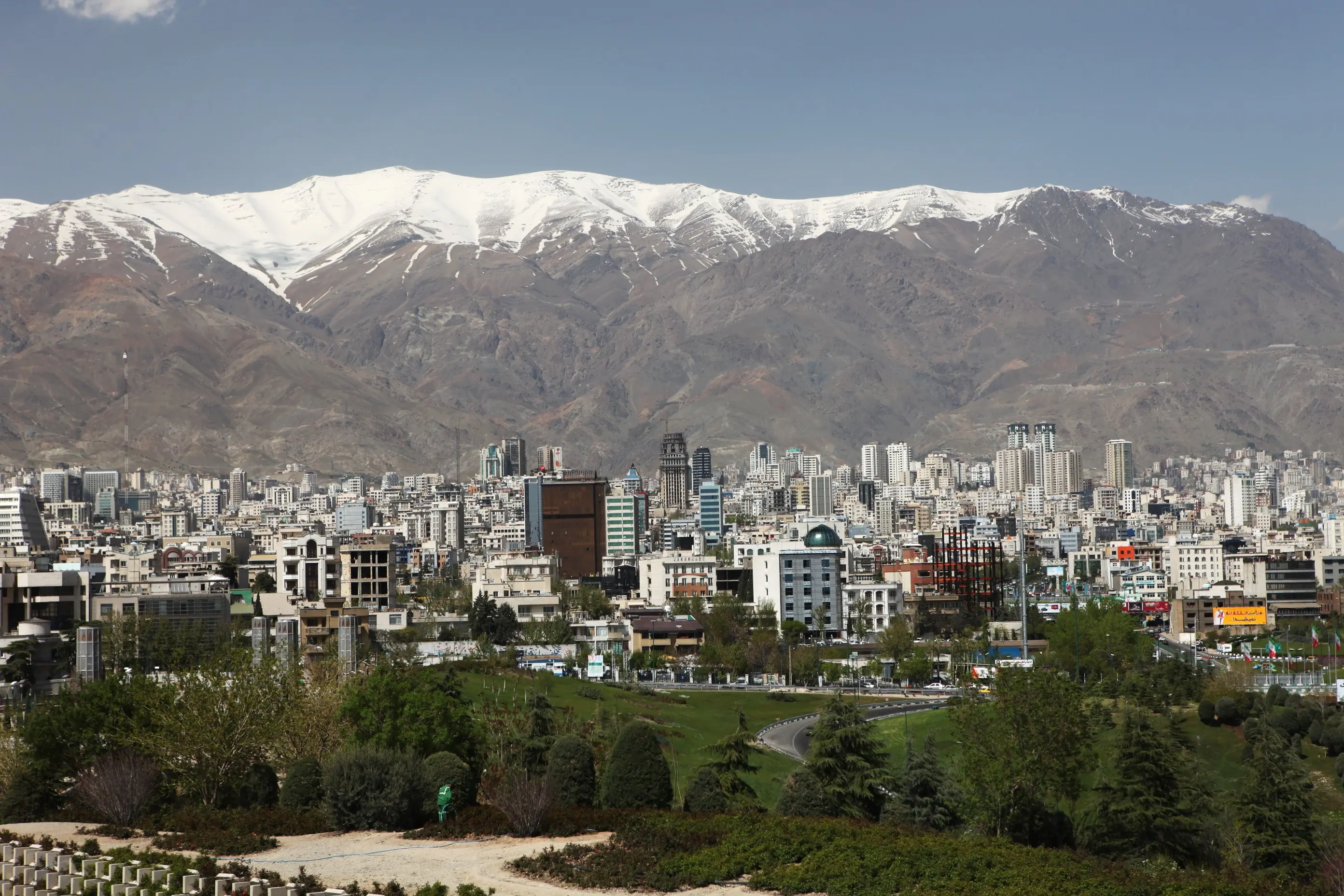 قیمت-خانه-در-غرب-تهران