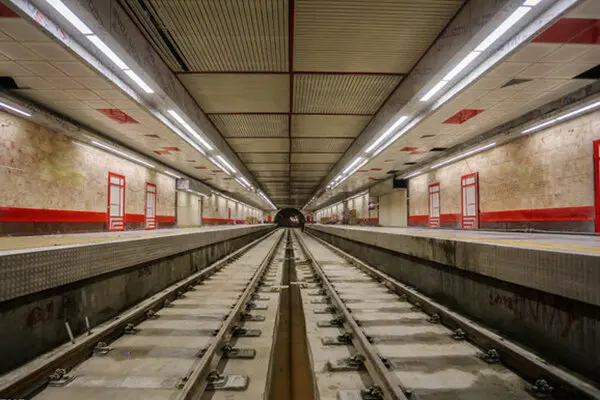 شوک بزرگ به کارکنان مترو | تامین معیشت سخت شد! 4