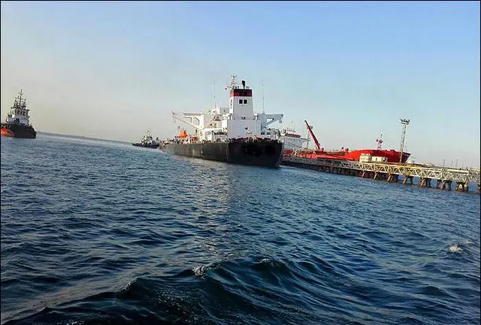 naftkesh_keshti_darya_950510.jpg