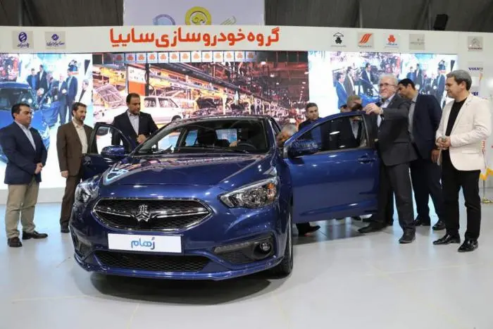 rohamcar01.jpg