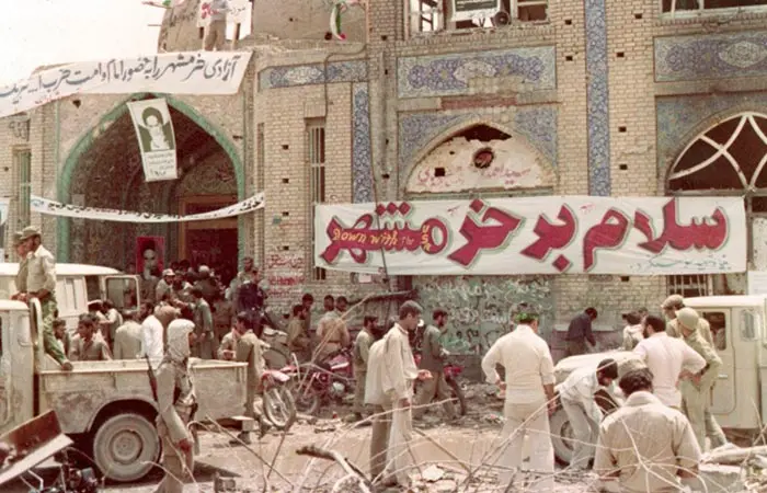 khalatbari-8.jpg